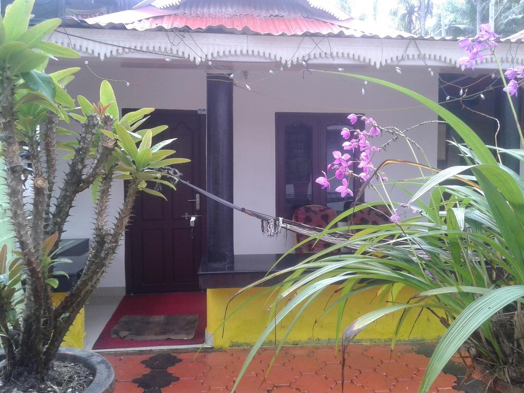Karthik Villa Varkala Room photo