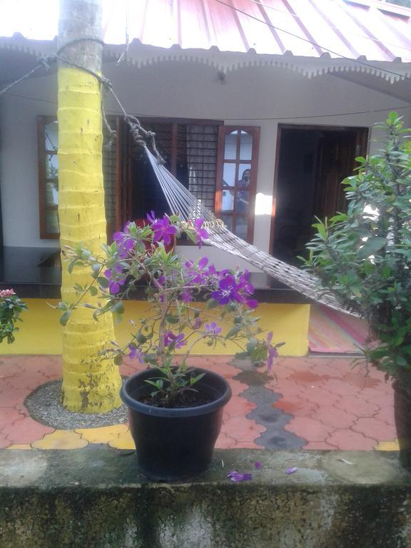 Karthik Villa Varkala Exterior photo