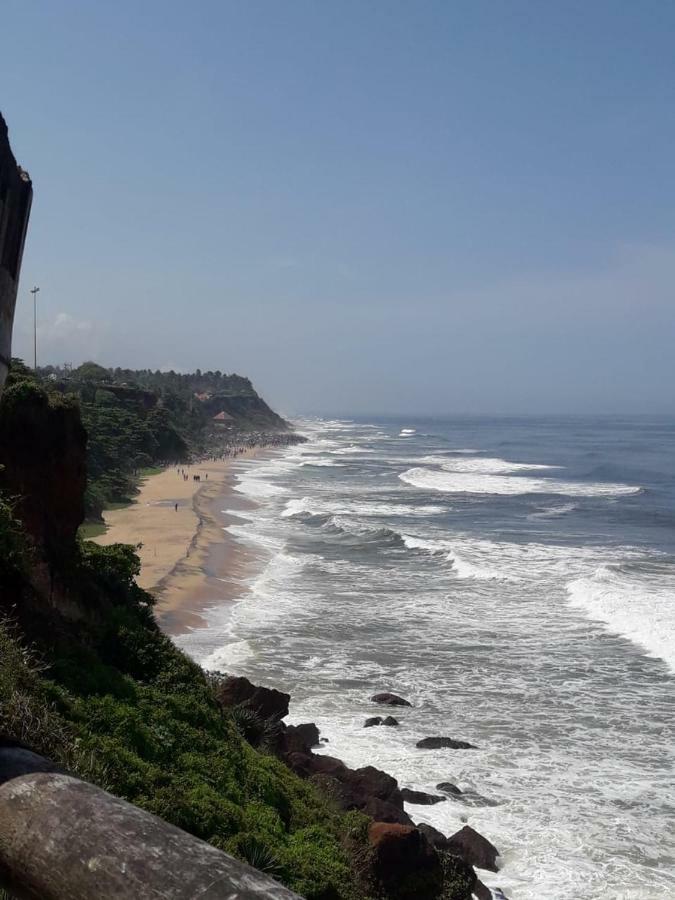 Karthik Villa Varkala Exterior photo